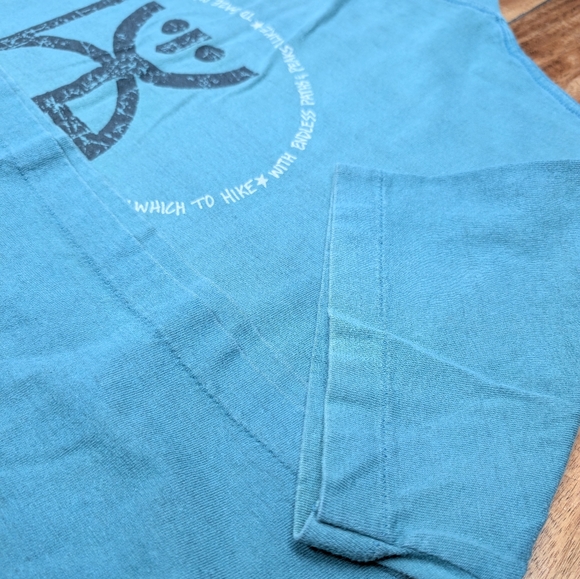 Lake Tahoe Mountain God Tee (L) - Picture 6 of 8